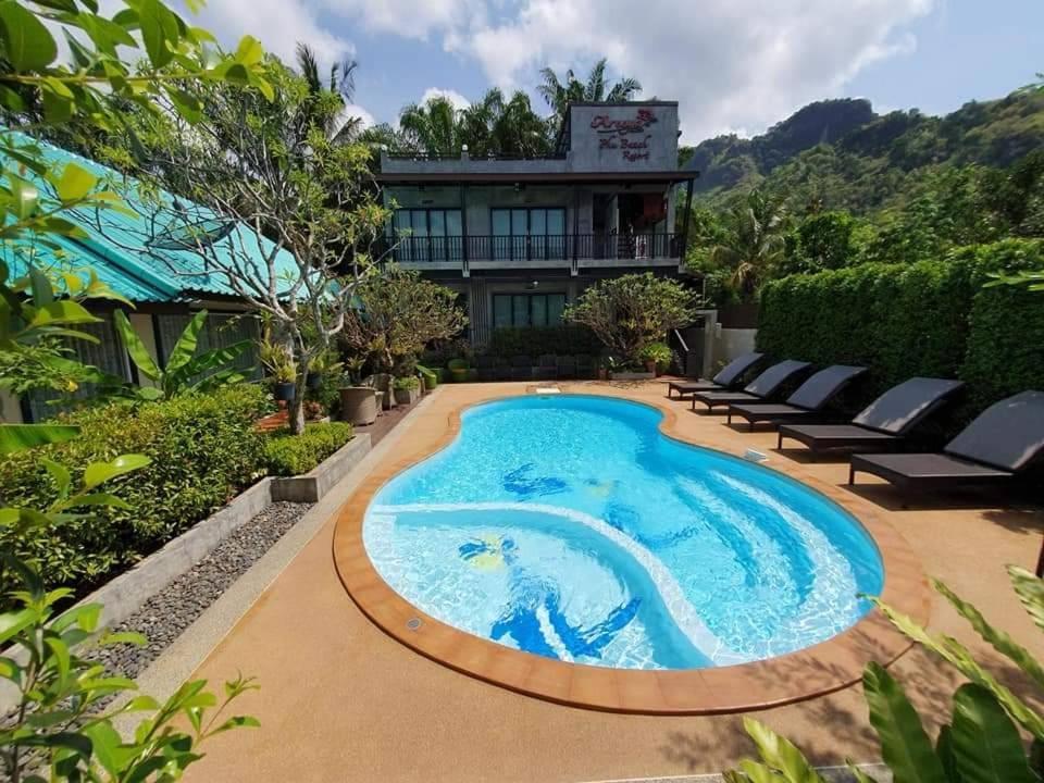 Areeya Phubeach Resort Coliving Coworking Ao Nang Exteriör bild